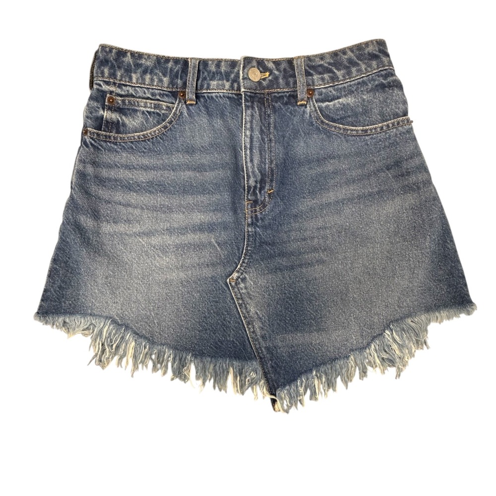 Free People We The Free Denim Mini Skirt 27 Blue Asymmetrical Fringe Hem NEW